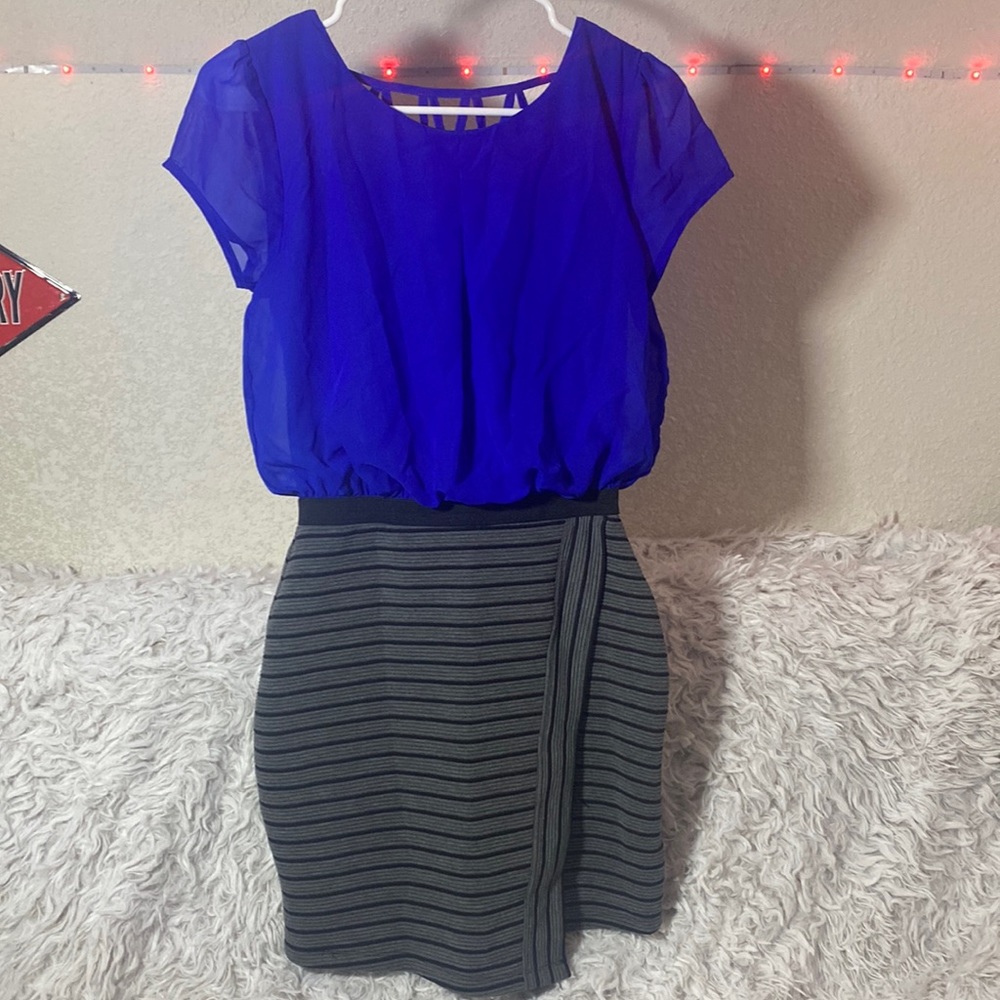 Speechless semi formal dress. Blue top/stretchy gray bottom, crossed back design